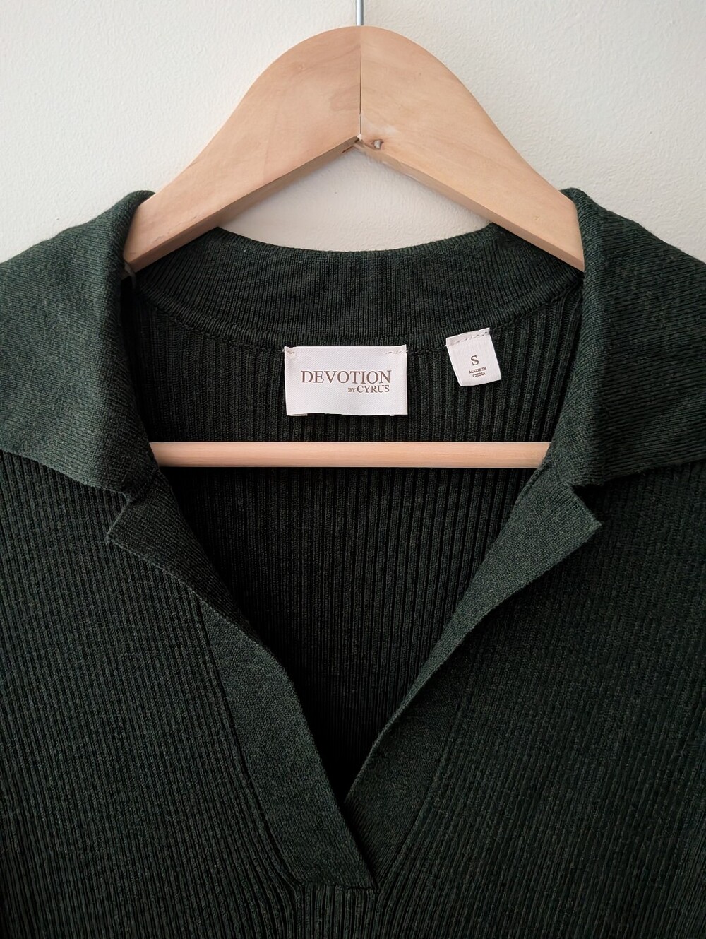 Cyrus Kombu Green Ribbed Collared Knit A-Line Dress, SMALL